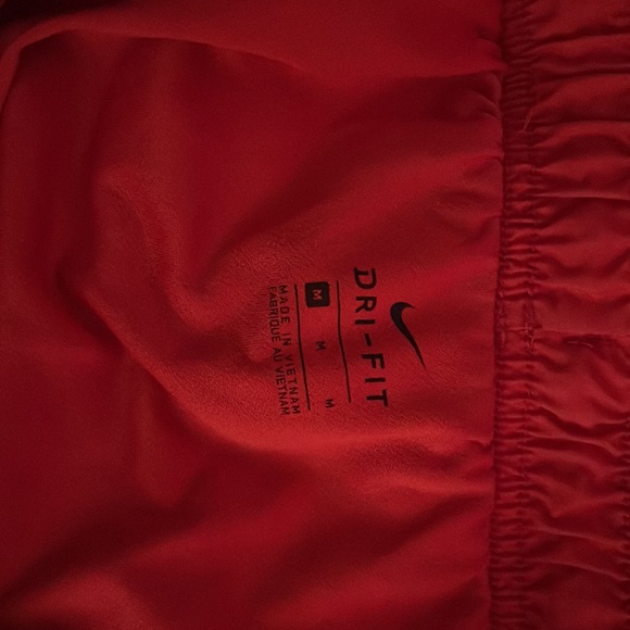 Nike shorts lined - Picture 4 of 4